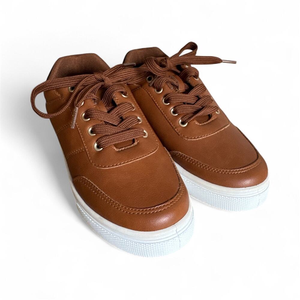 Josmo Kids Boys Lace-Up Casual Sneaker Brown Tan‎ Size 2 Big Kid